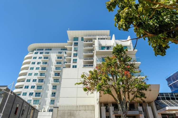 604/72 Devonport Road Tauranga Central_25