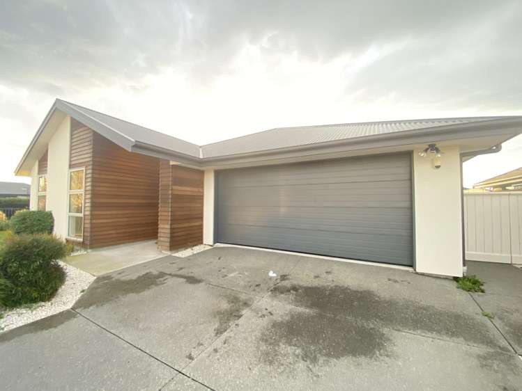 24 Burnham School Road_0