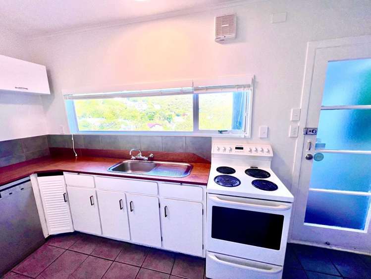 Address withheld Plimmerton_6