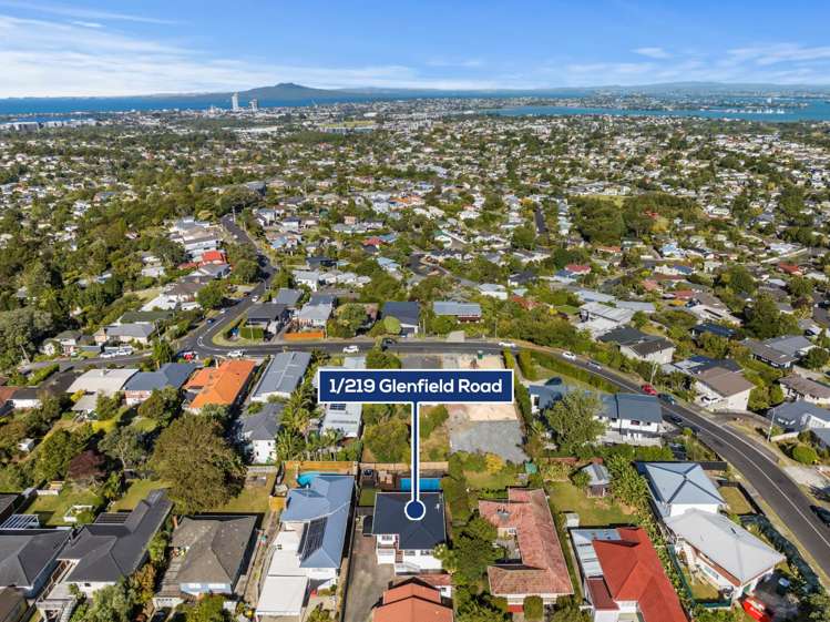 1/219 Glenfield Road Hillcrest_29