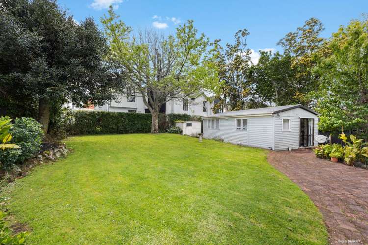 18 Richardson Road Mt Albert_12