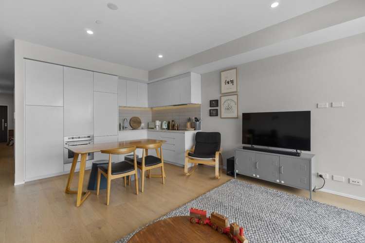 306/10 -12 Mackelvie Street 10031_5