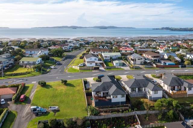 11 Hewson Drive Snells Beach_1
