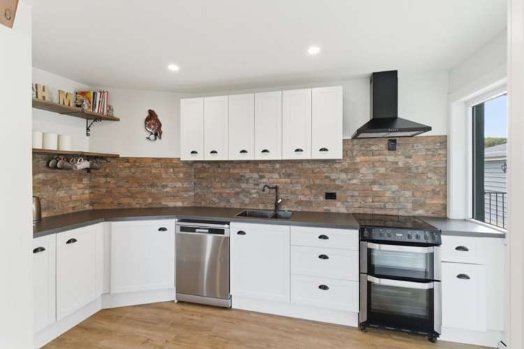 9 Amyes Road Hornby_10