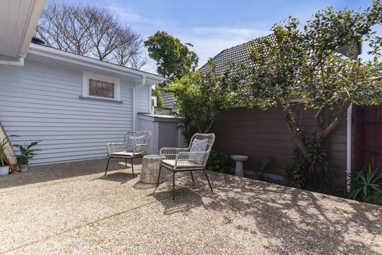 37b Matai Road Greenlane_11