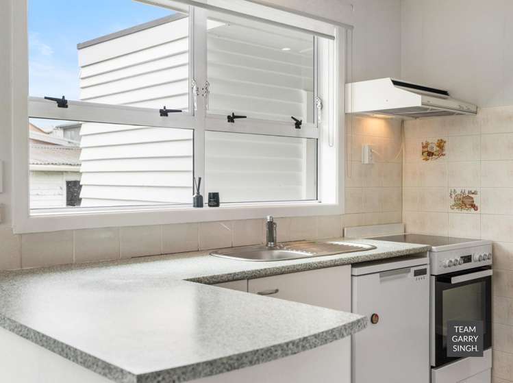 1/15 Alma Crescent Papakura_4