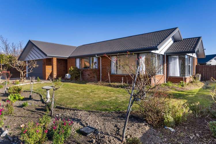 100 Aldinga Avenue Stoke_13