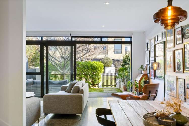 15 Isitt Road Hobsonville Point_4