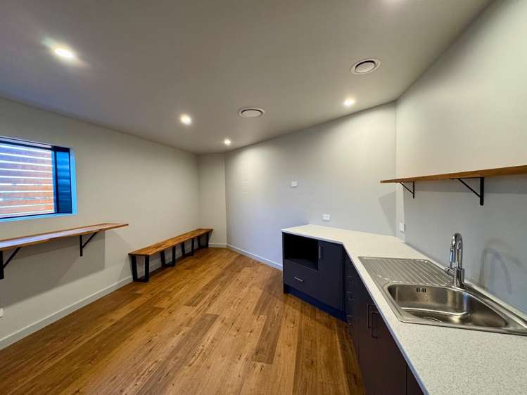 24 Smart Road Waiwhakaiho_5