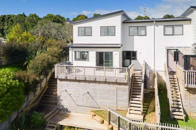 52b Arrowsmith Drive Flat Bush_1
