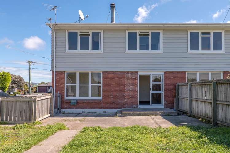 3 and 5 Solent Place Aranui_10