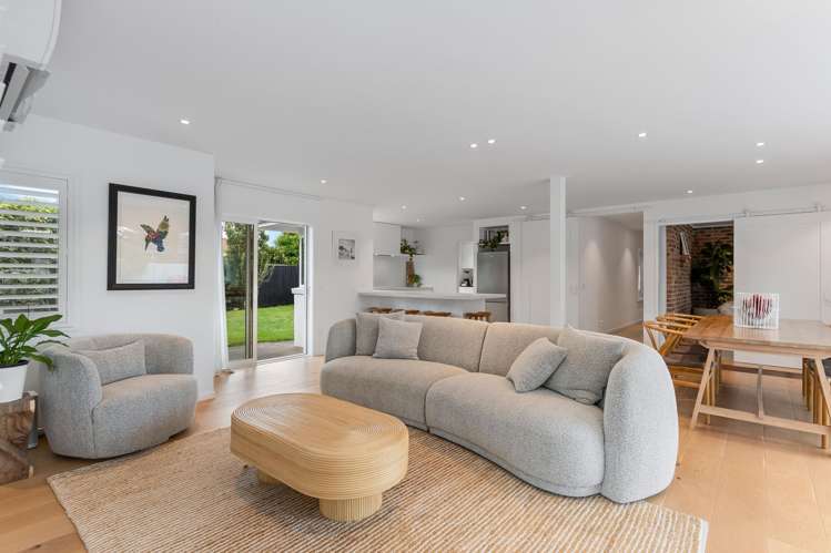 27 Maygrove Drive Orewa_11