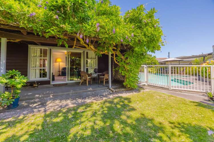 32 Kent Terrace Taradale_10