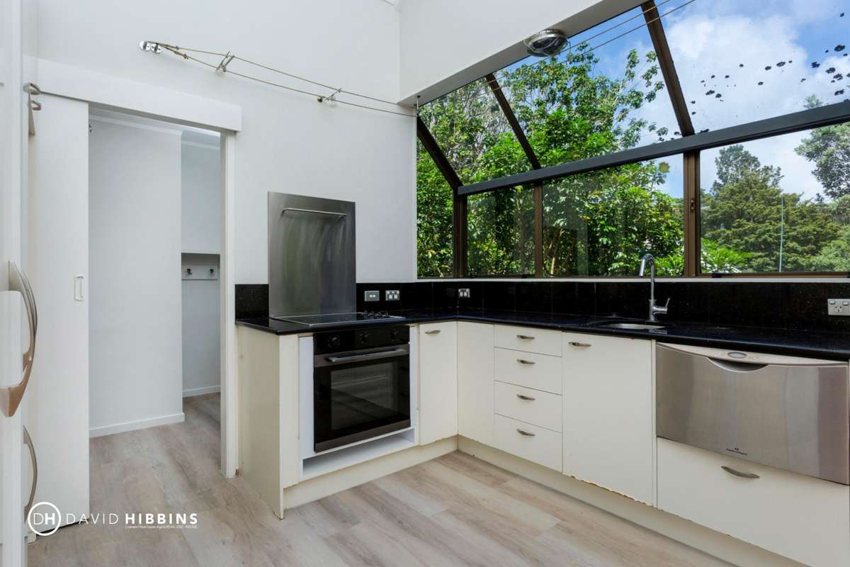 3/30A Verbena Road_2