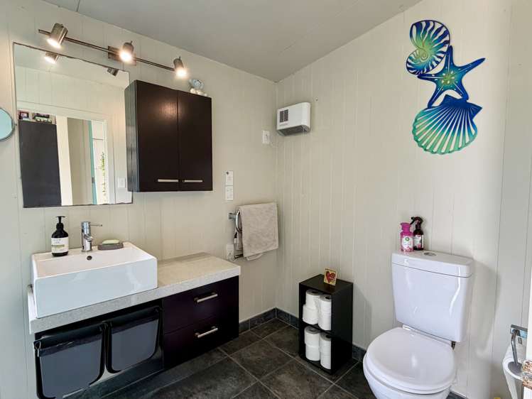 15 Cook Street Carters Beach_10