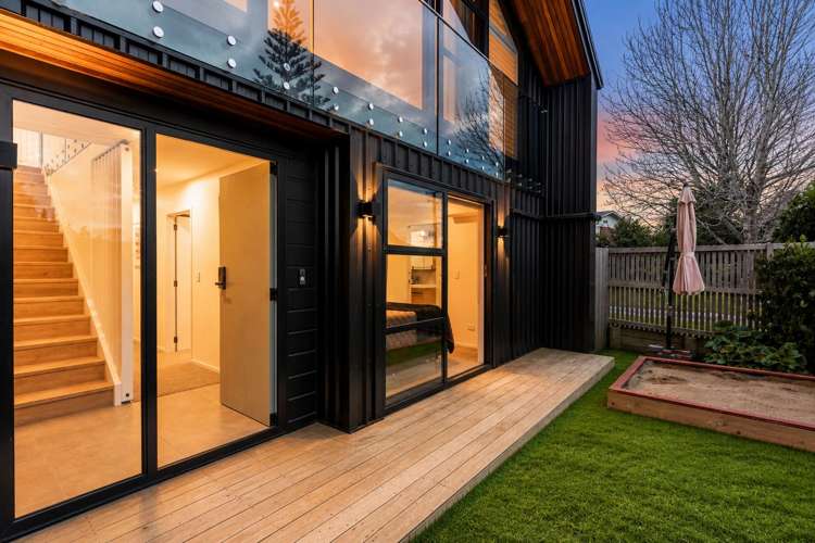 33 Renata Crescent Te Atatu Peninsula_10