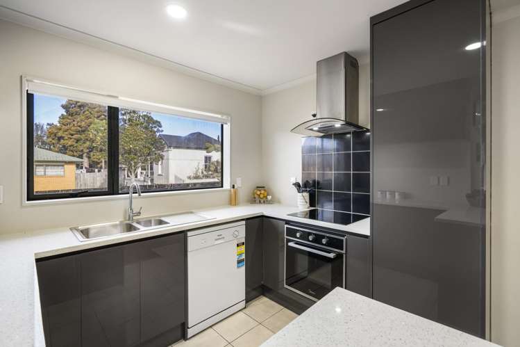 7 Neesons Way Glendene_8