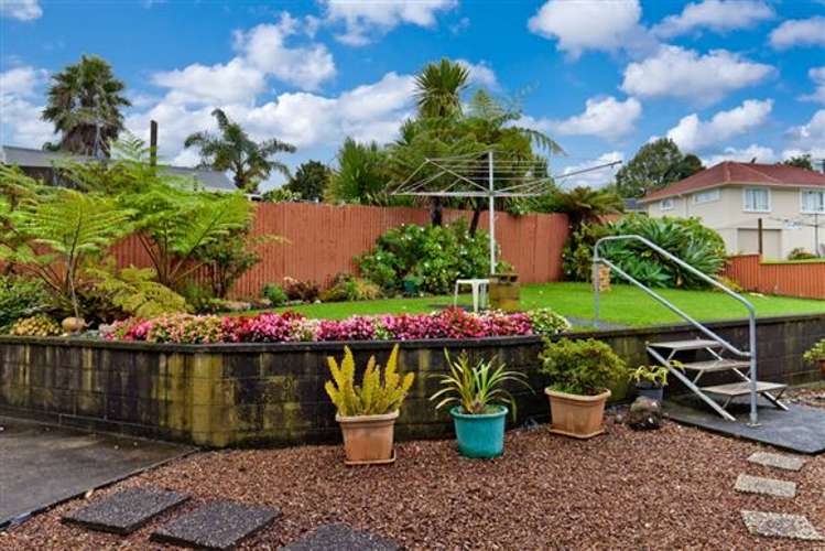 14 Coniston Avenue Te Atatu South_16