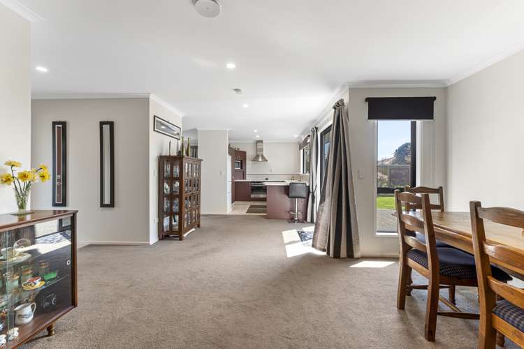 23 Otia Drive Richmond_5