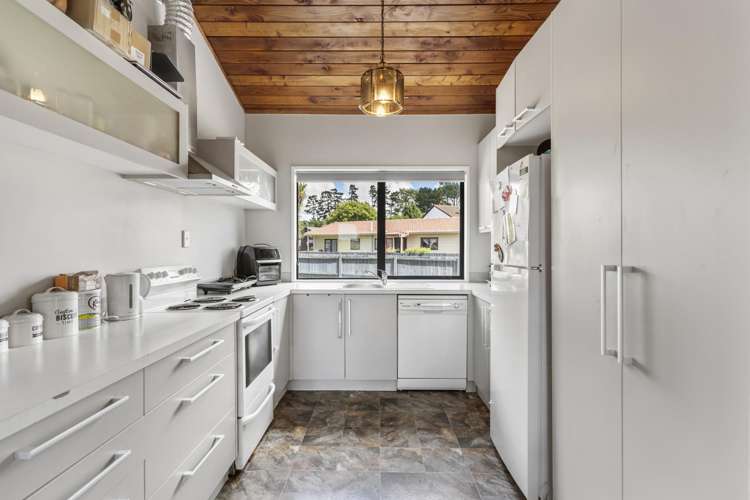 17 Oakmont Place Wattle Downs_9