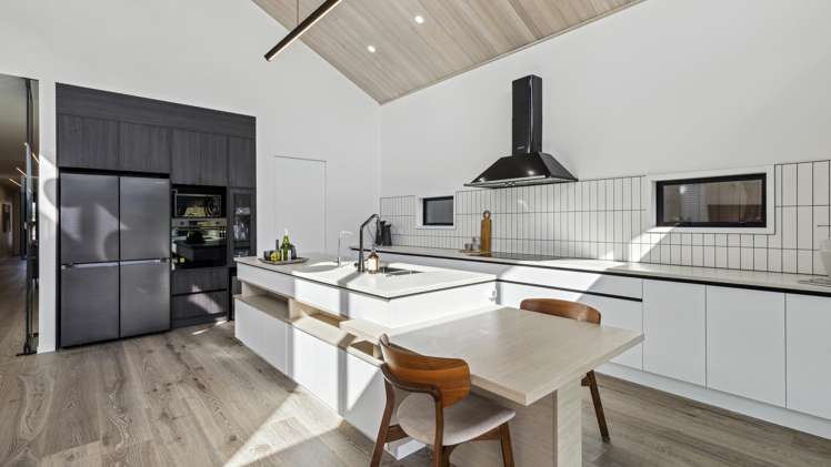 8 Andara Close Pinehill_9