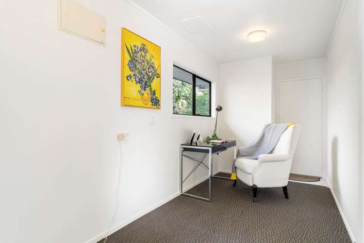 219 Chelsea View Drive Chatswood_21
