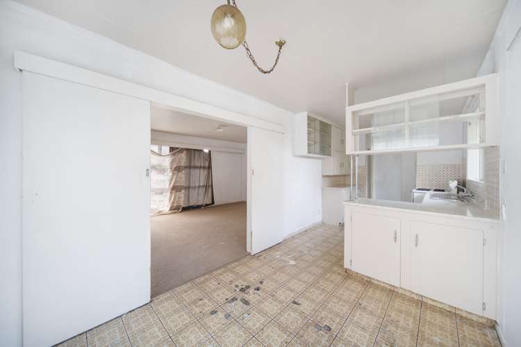 8 Friesian Drive Mangere_8