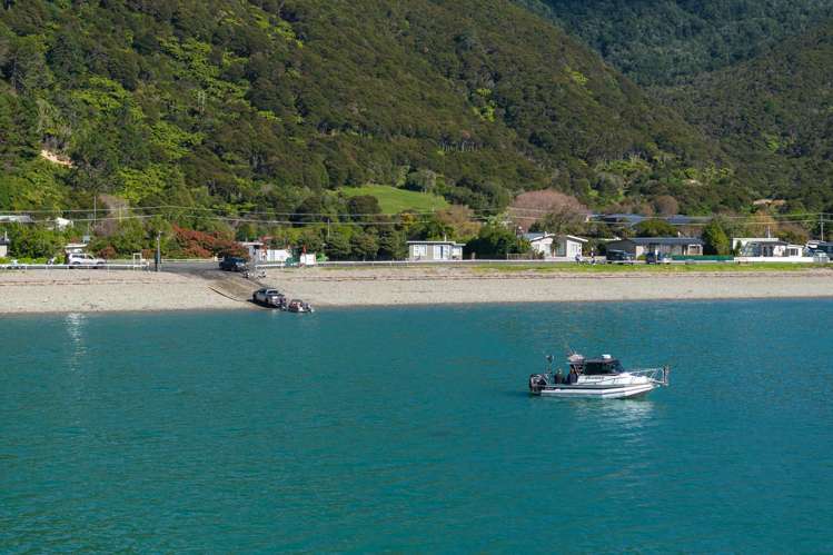 Kanuka Summits Okiwi Bay_15