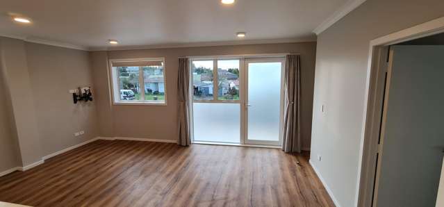 2/81 Aberdeen Drive 1057_3