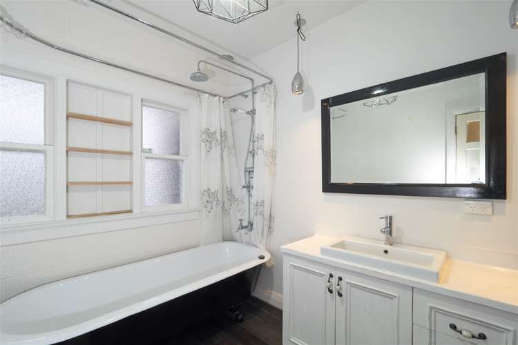 121 Kermode Street Ashburton_6