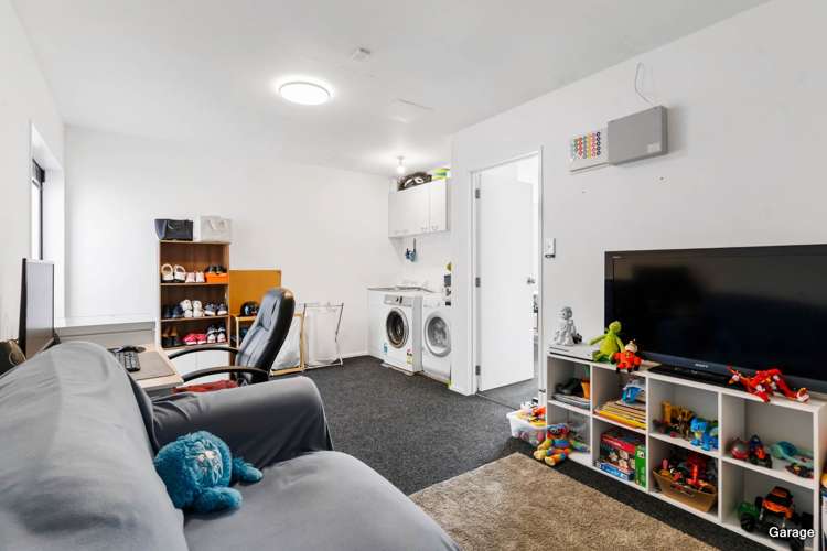 15/37 Fields Parade Oteha_15