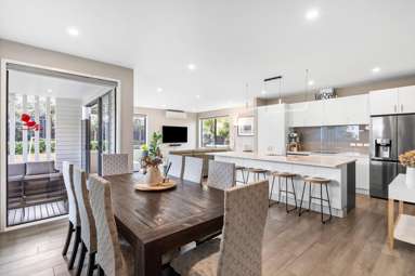 61A Castledine Crescent_1