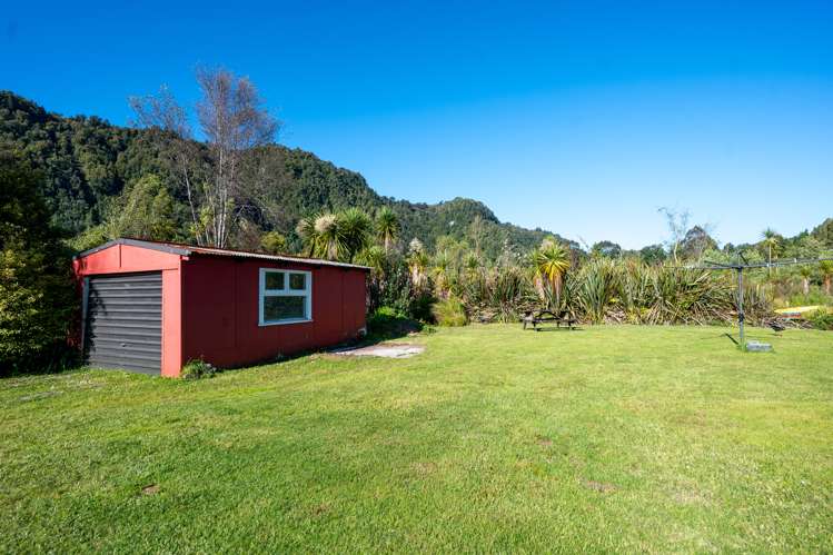 36 Tamatea Street Rotoiti Forest_7