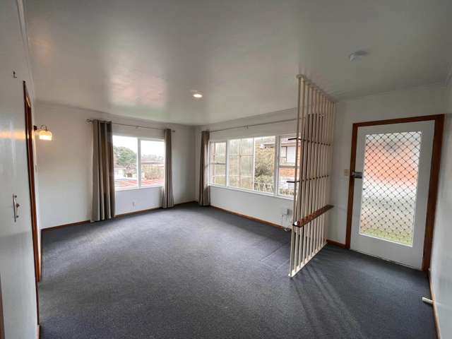 2/96 Te Atatu Road Te Atatu South_1