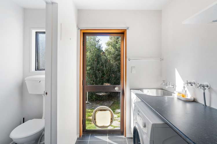 25d Williams Street Fernhill/Sunshine Bay_13