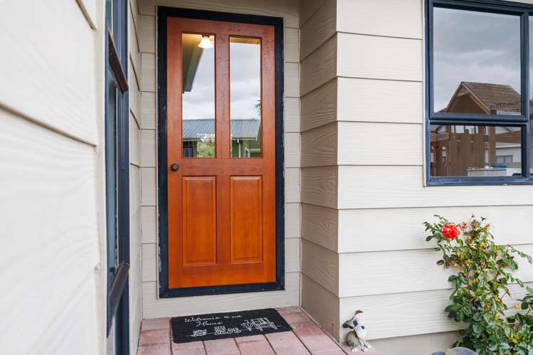 15 Mountfort Grove Feilding_3