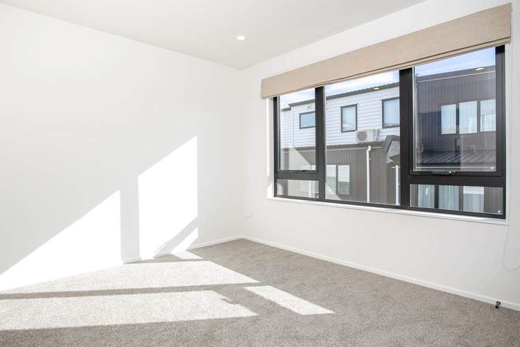 32C Windermere Crescent Blockhouse Bay_8