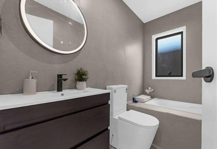 2b Raglan Street Mangere East_14