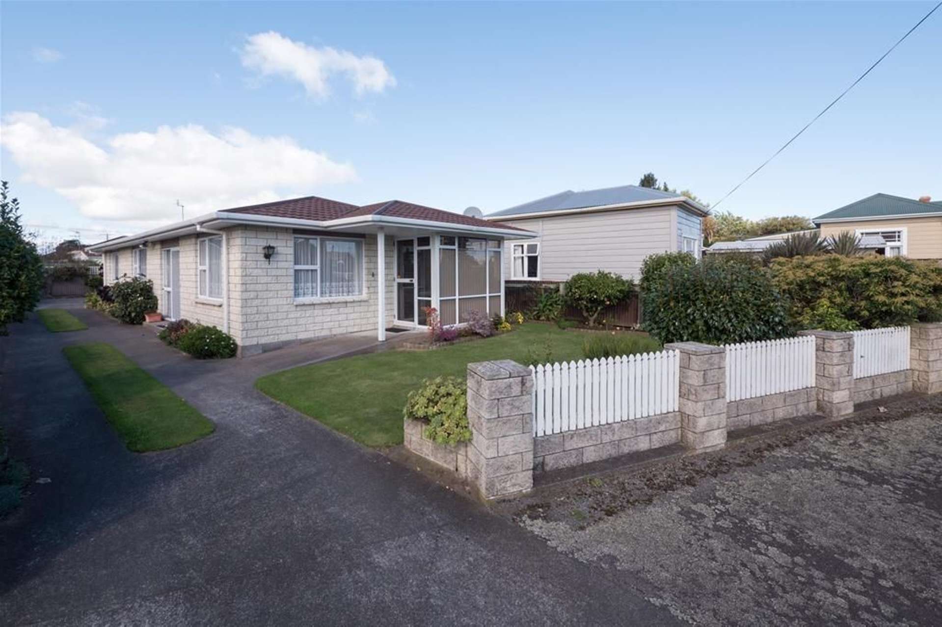 68 Camberwell Road Hawera_0