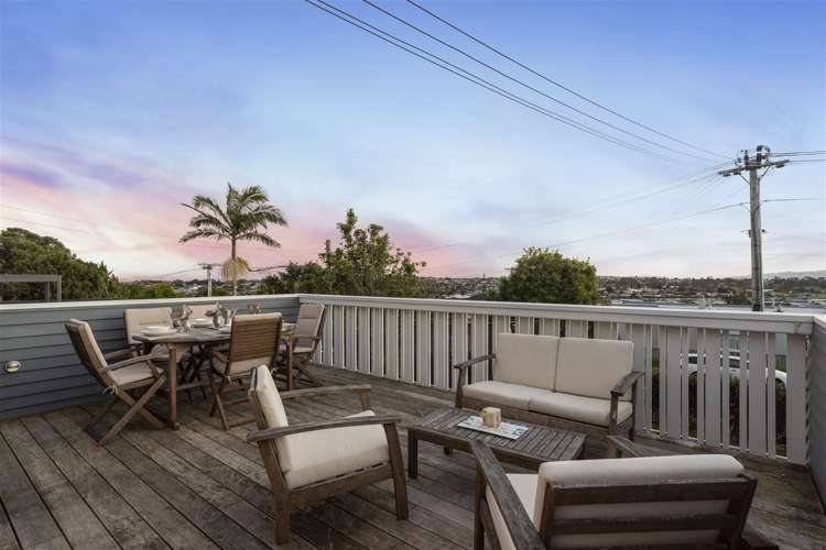 6 Hayr Road Three Kings_15