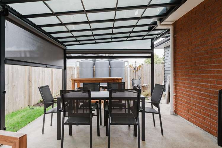 2/10 Norman Street Nawton_13