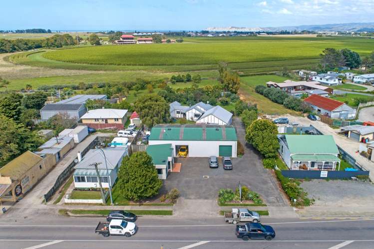 102A Main Road Makaraka_11