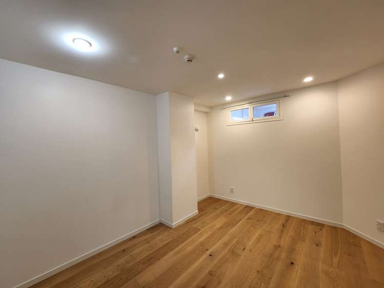 Gc/23 Upper Queen Street Auckland Central_8