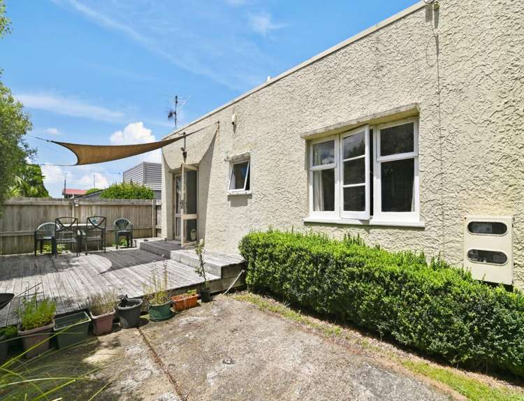 19 Kawaha Point Road Fairy Springs_13