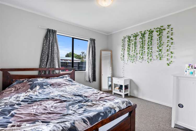25 Dungarvon Place Clendon Park_10