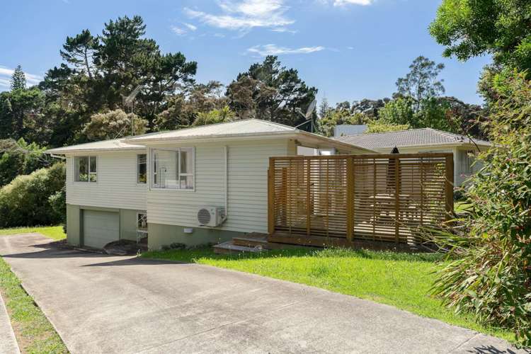 46 Castleton Street Birkdale_2