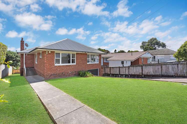 55 Commissariat Road Mount Wellington_2