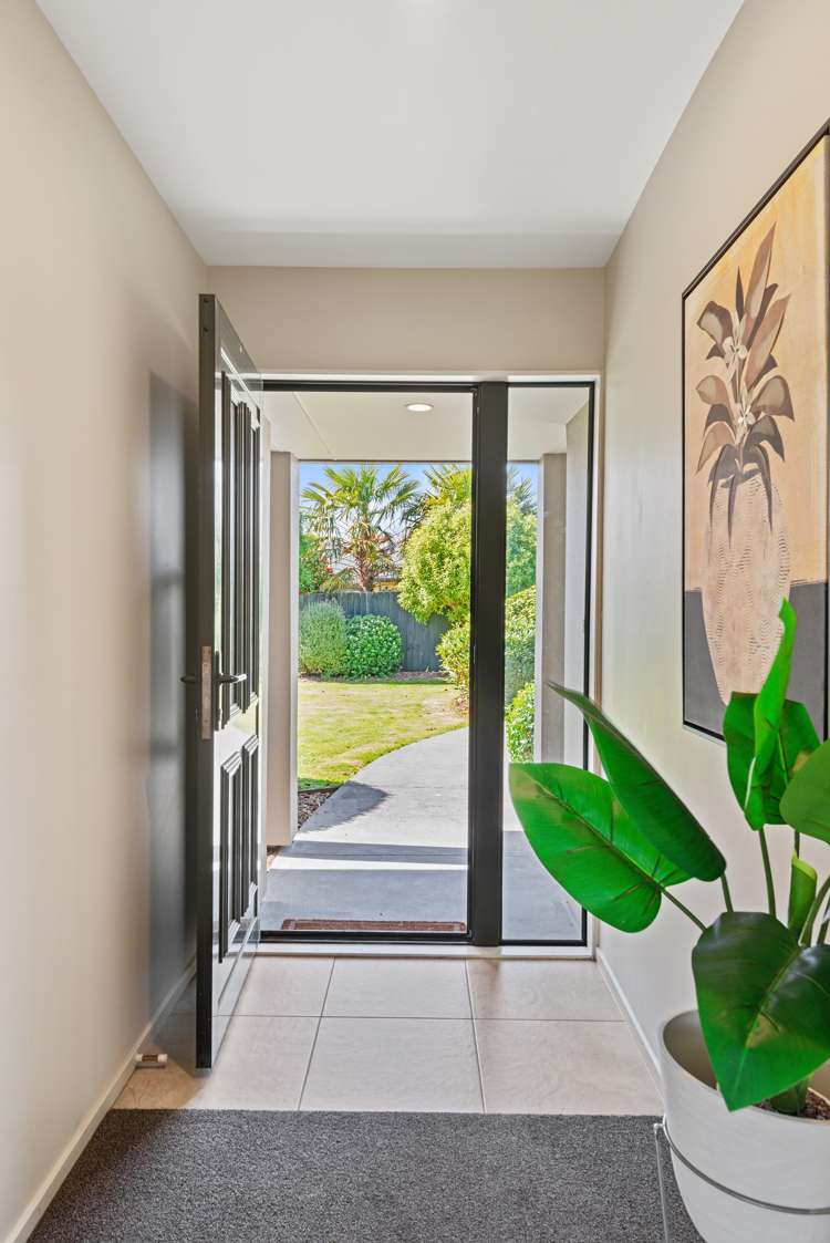 15 Harrys Way Redwood_5