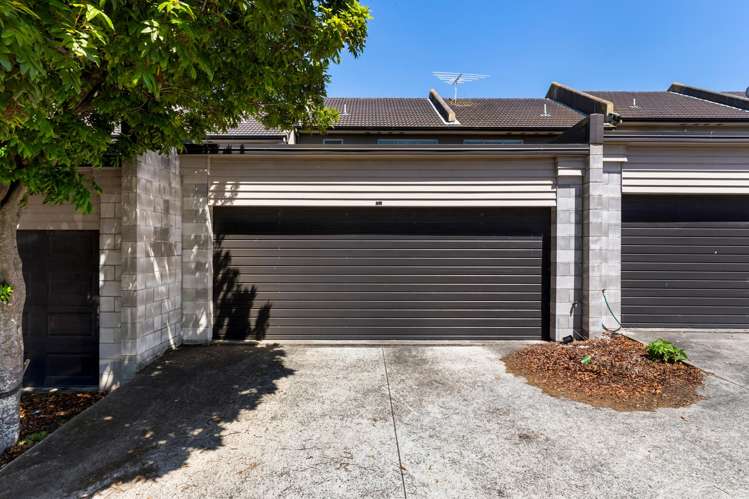 13 Concepts Way Flat Bush_9