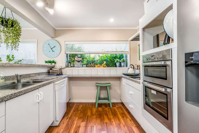 B/684 Whangaparaoa Road Stanmore Bay_4